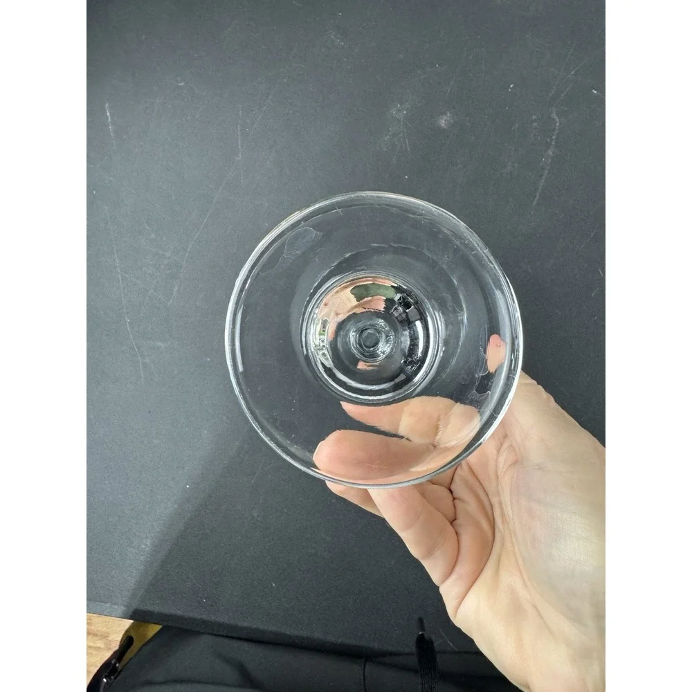 2 Crystal Wine Glasses nice‎ weight